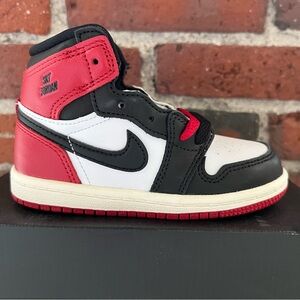 Nike Jordan 1 Retro High OG Toddlers Black, White, and Red Sneakers